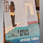 Jeferson Tenório, autor de 'O Avesso da Pele', livro suspenso de escolas, vem a BH no Sempre um Papo