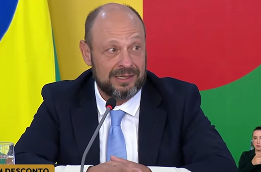 INSS inicia operação para ressarcir aposentados por descontos ilegais; veja as etapas