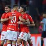 Inter vence Grêmio e se isola na liderança do Gauchão