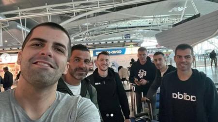 Integrantes da comissão técnica de Pepa; alguns chegarão ao Cruzeiro