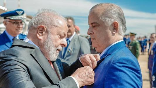 Integrantes do PSB acreditam em saída de França do Ministério de Portos e Aeroportos.