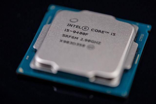 Trump celebra acordo com Intel e promete mais negócios do tipo para os EUA