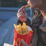 Plano de expansão do McDonald’s promete criar 4 mil empregos e abrir 50 novos restaurantes no Brasil em 2023 