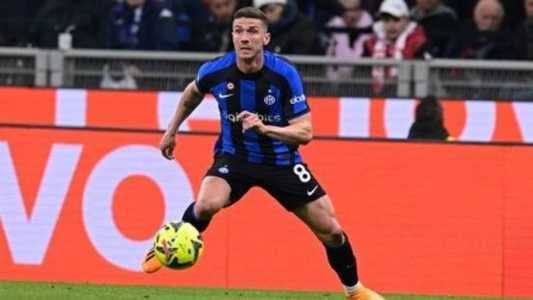 Inter de Milão se complicou ao ser derrotada pelo Monza neste sábado (15)