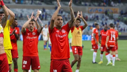 Inter voltou a vencer no Brasileirão após dois tropeços seguidos em casa