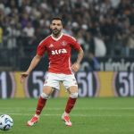 Em súmula, árbitro explica expulsão de Bruno Henrique em Corinthians x Inter