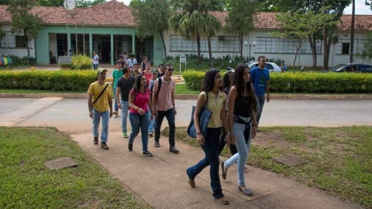 UFMG abre inscrições para processo seletivo de obtenção de novo título e transferência externa