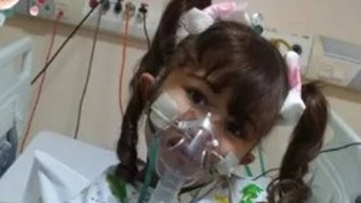 Menina que pediu para Papai Noel coração de presente morre sem passar pelo transplante