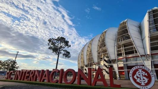Internacional poderá ter dois velhos conhecidos