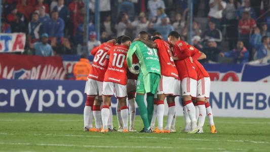 Internacional recebe Vasco no Campeonato Brasileiro