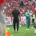 Roger Machado manda recado sobre gol sofrido no início e exalta vitória do Inter