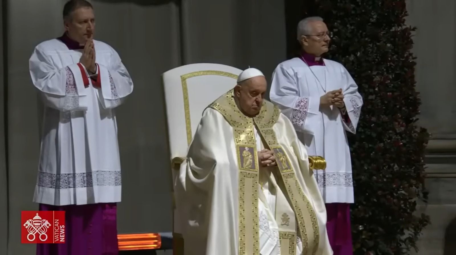 Internado, Papa Francisco tem carta de renúncia assinada há mais de 10 anos; entenda