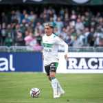 Com gol no fim, Coritiba bate Vila Nova na estreia da Série B