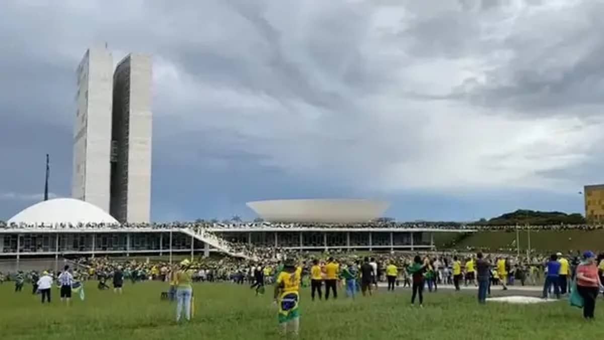 Palavra Aberta debate ações da Justiça após os atos de vandalismo em Brasília