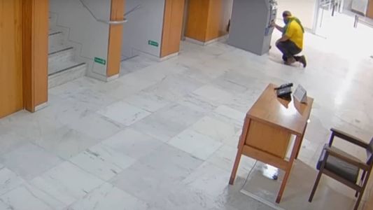 Invasor tentou furtar dinheiro de caixa eletrônico no dia 8 de janeiro