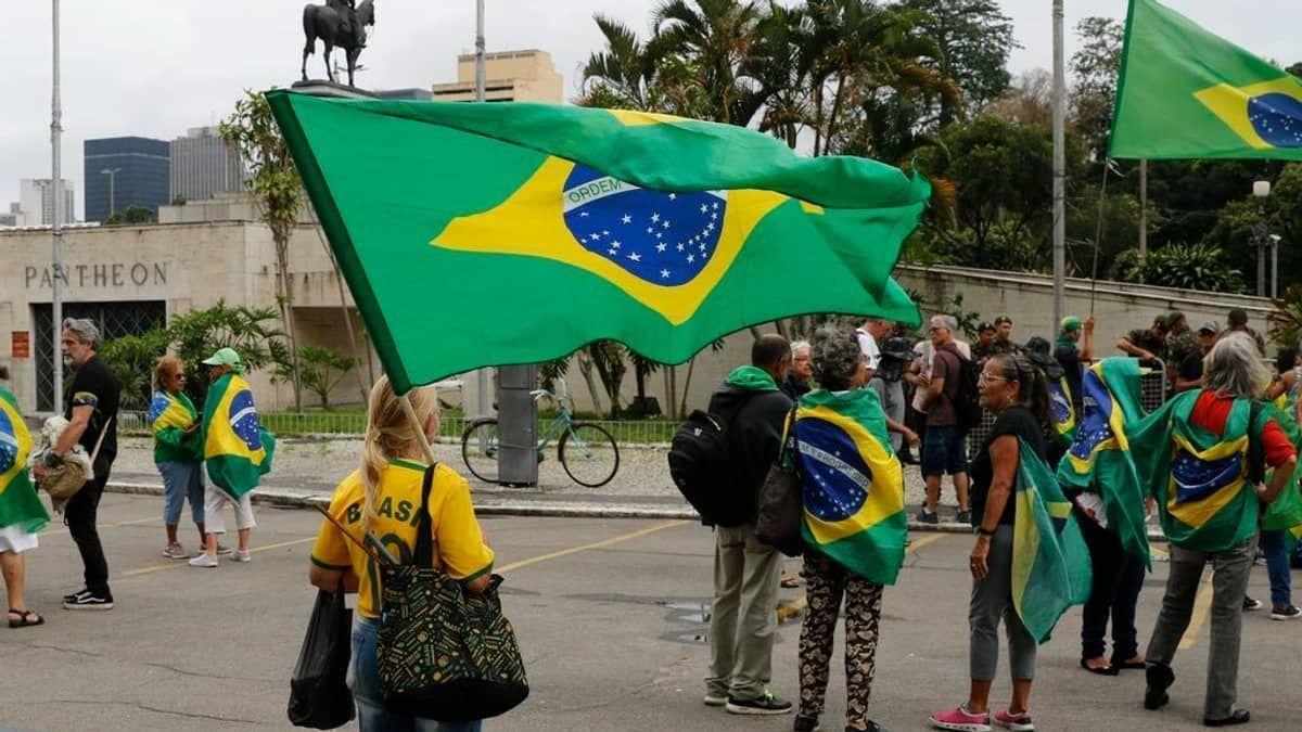 PF faz 'pente-fino' para identificar manifestantes de BH que foram para Brasília