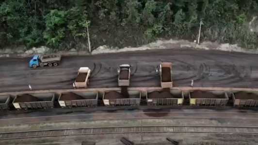 Investimento de R$ 2 bilhões em nova ferrovia pode desafogar trânsito de caminhões em estradas mineiras