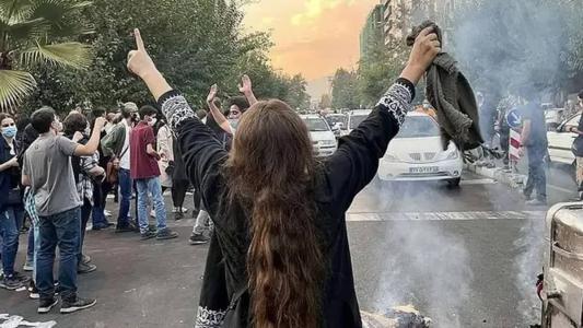 Nos últimos anos, ativistas de direitos humanos pediram às autoridades a reforma da lei que protege as mulheres e o endurecimento das penas para violência doméstica