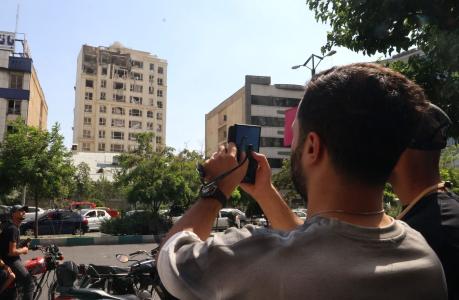 Israel atingiu cerca de 100 alvos no Irã nesta sexta-feira (13).