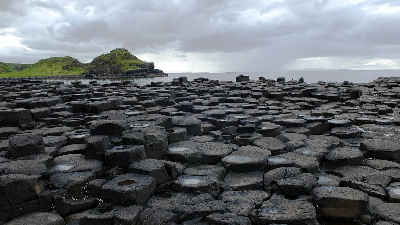 Veja o que diz a ciência sobre a formação da Calçada dos Gigantes na Irlanda