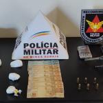 Irmãos suspeitos de transformar casa em ponto de venda de drogas são presos em MG