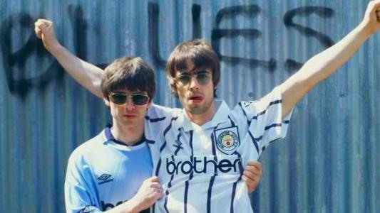 Irmãos Gallagher são fanáticos pelo Manchester City