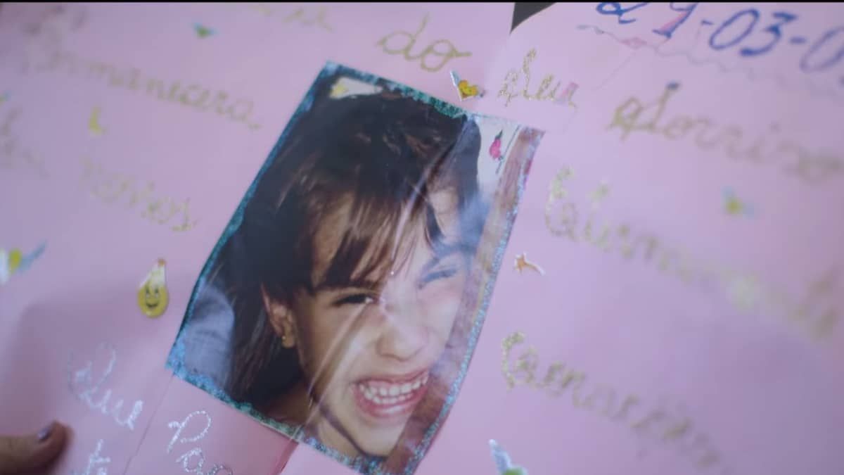 Mãe de Isabella Nardoni tem três filhos e um deles sabe da irmã: 'estrelinha'