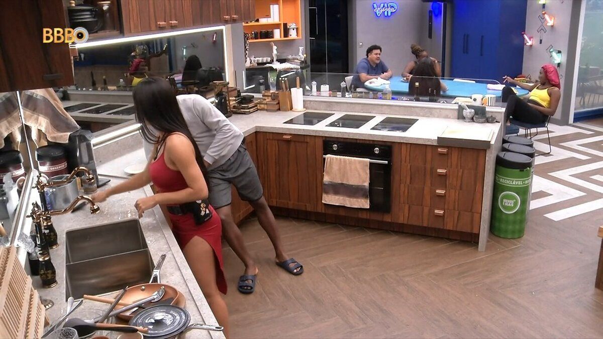 Davi aconselha Isabelle após sister descobrir que Alane falava mal dela no BBB 24