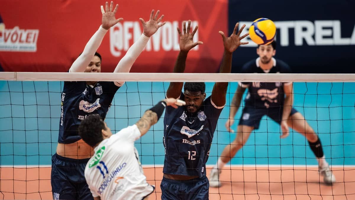 Isac celebra estreia pelo Minas e revela agonia após período fora das quadras