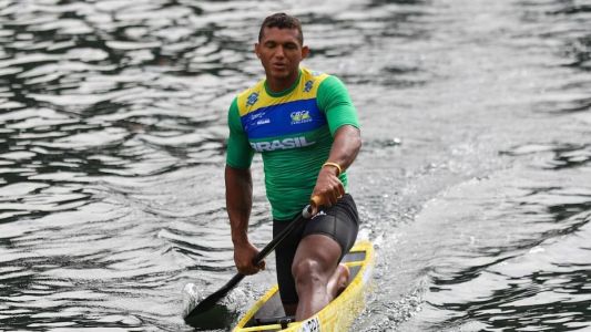 Isaquias Queiroz está na final do Mundial de Canoagem