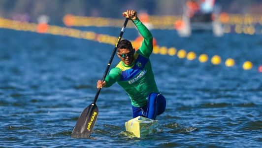 Isaquias Queiroz ficou com a medalha de prata