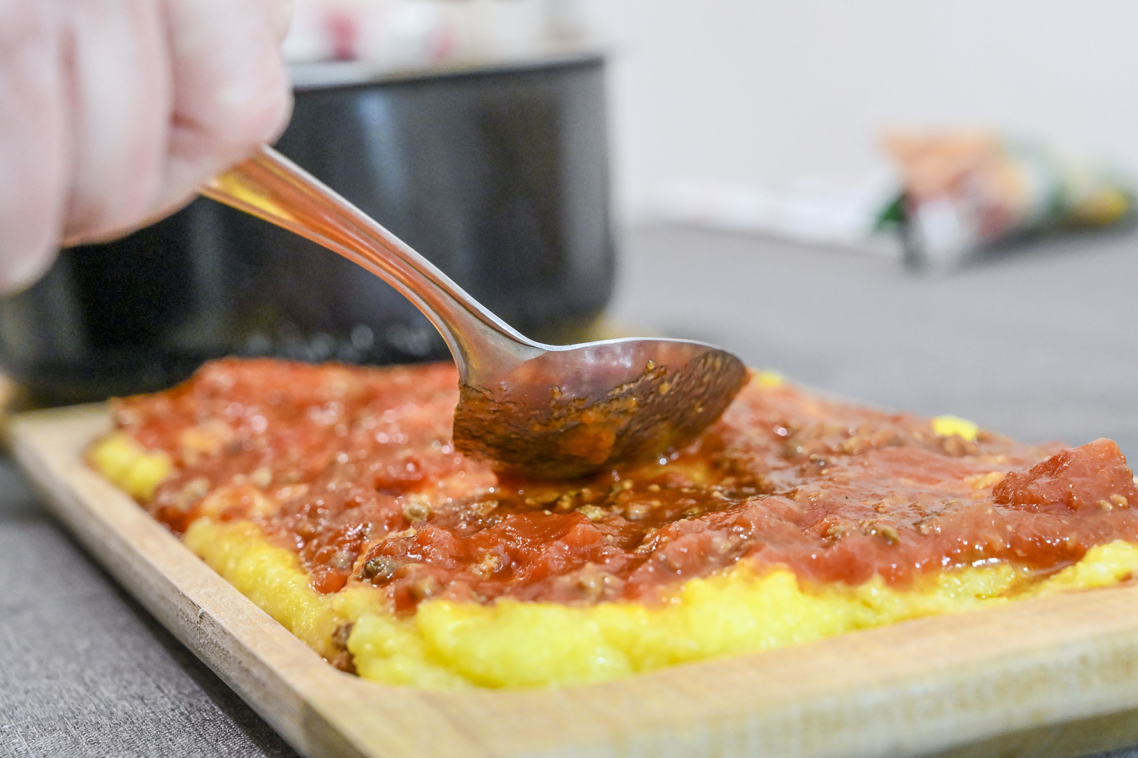 Série Oncêvai em Nova Lima: a tradição do angu à baiana nos bares e restaurantes às segundas-feiras; saiba como nasceu este costume