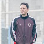 Vitória não se fecha a novos reforços: 'Atento ao mercado'