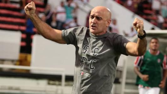 Itamar Schulle volta ao Santa cruz após três temporadas