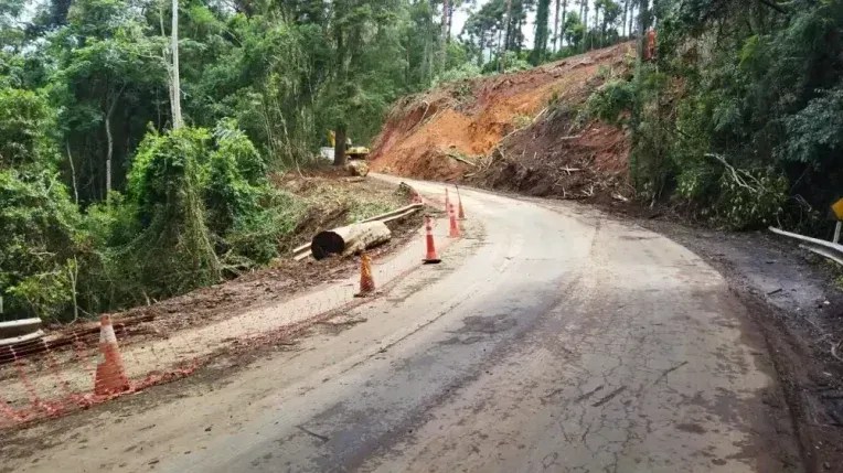 Rodovia volta a ser fechada em Itamonte