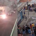 Vídeo: homem morre e esposa é internada após casal ser atingido por fio de alta tensão