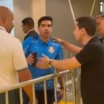 Abel Ferreira, do Palmeiras, faz ligação para se desculpar com produtor da Globo