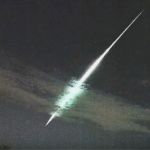 Vídeo flagra meteoro 'fireball' no céu do Rio Grande do Sul; veja