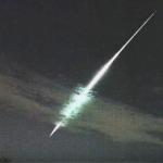 Vídeo flagra meteoro 'fireball' no céu do Rio Grande do Sul; veja