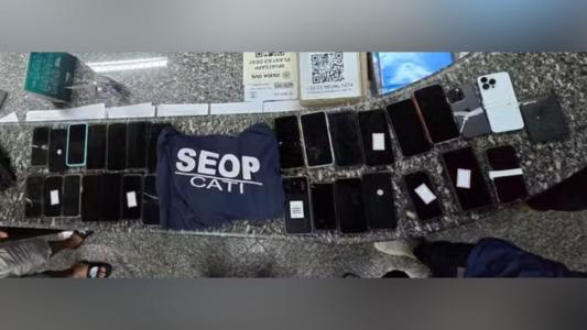 Mulher é detida com 29 celulares no réveillon do RJ