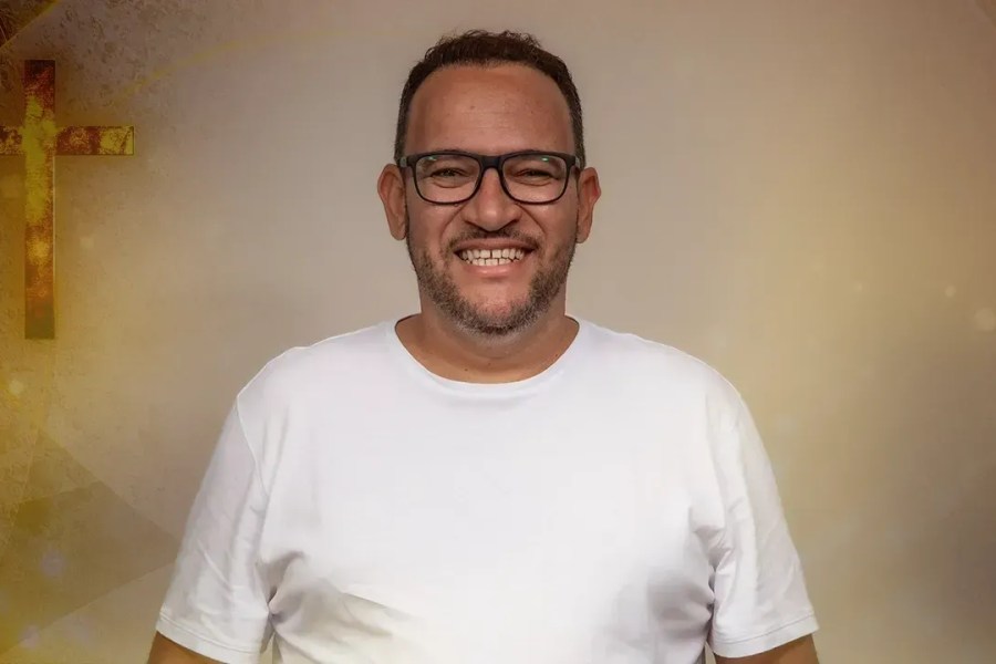 Oração do dia na Itatiaia, com Tinelão (15/04)