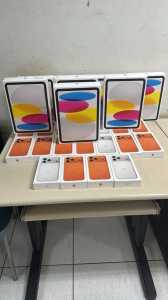 Na fiscalização das bagagens, foram encontrados 18 aparelhos iPhone 17 Pro Max, oito iPads entre outros itens sem a devida documentação fiscal