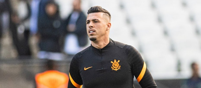América se aproxima de acordo com goleiro Ivan, do Corinthians; veja detalhes