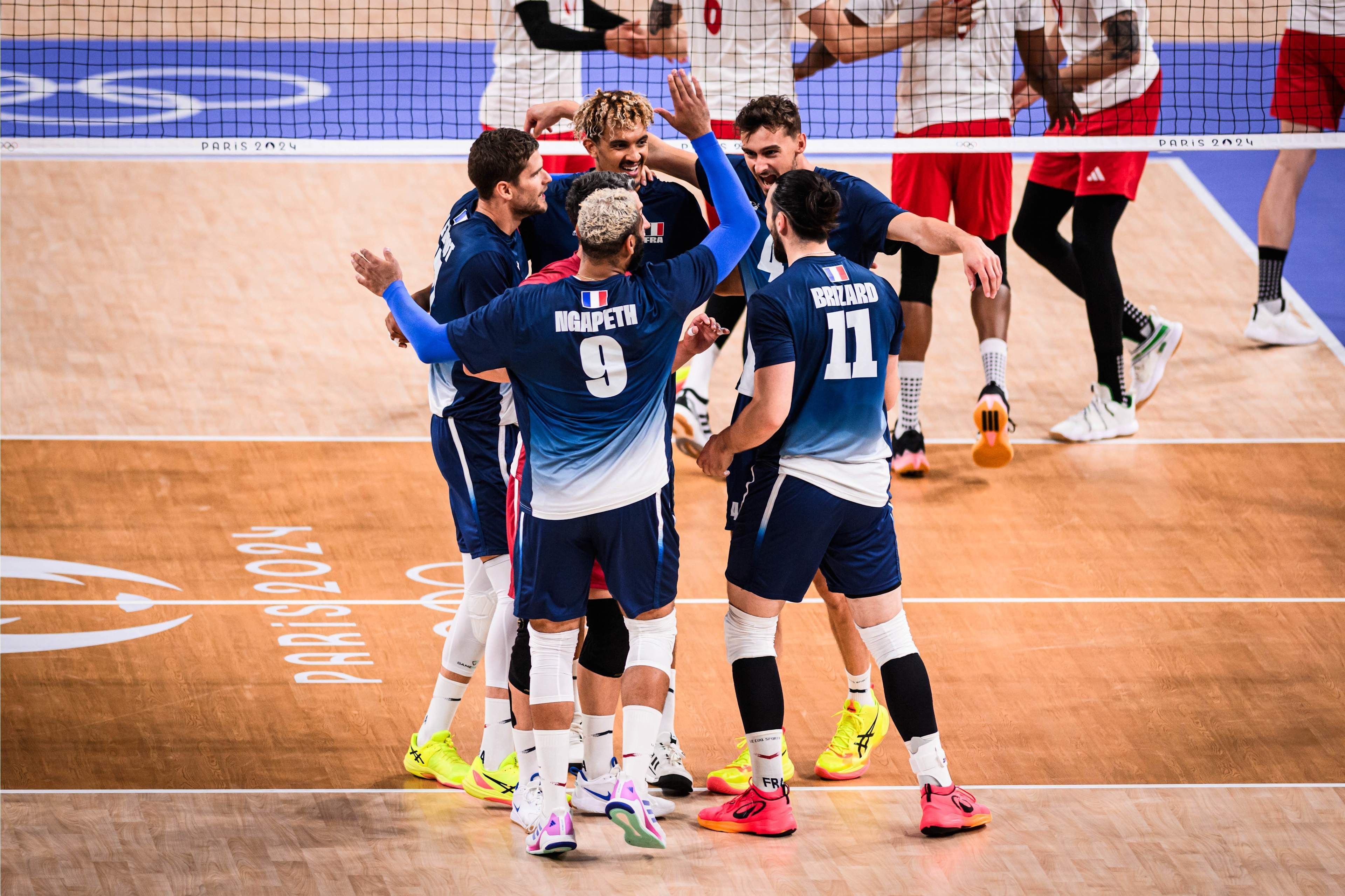 França atropela Polônia e conquista segundo ouro consecutivo no vôlei masculino