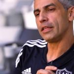 Narrador da Arena MRV, Jaime Jr. chora ao falar do pai: 'Sou Galo por causa dele'
