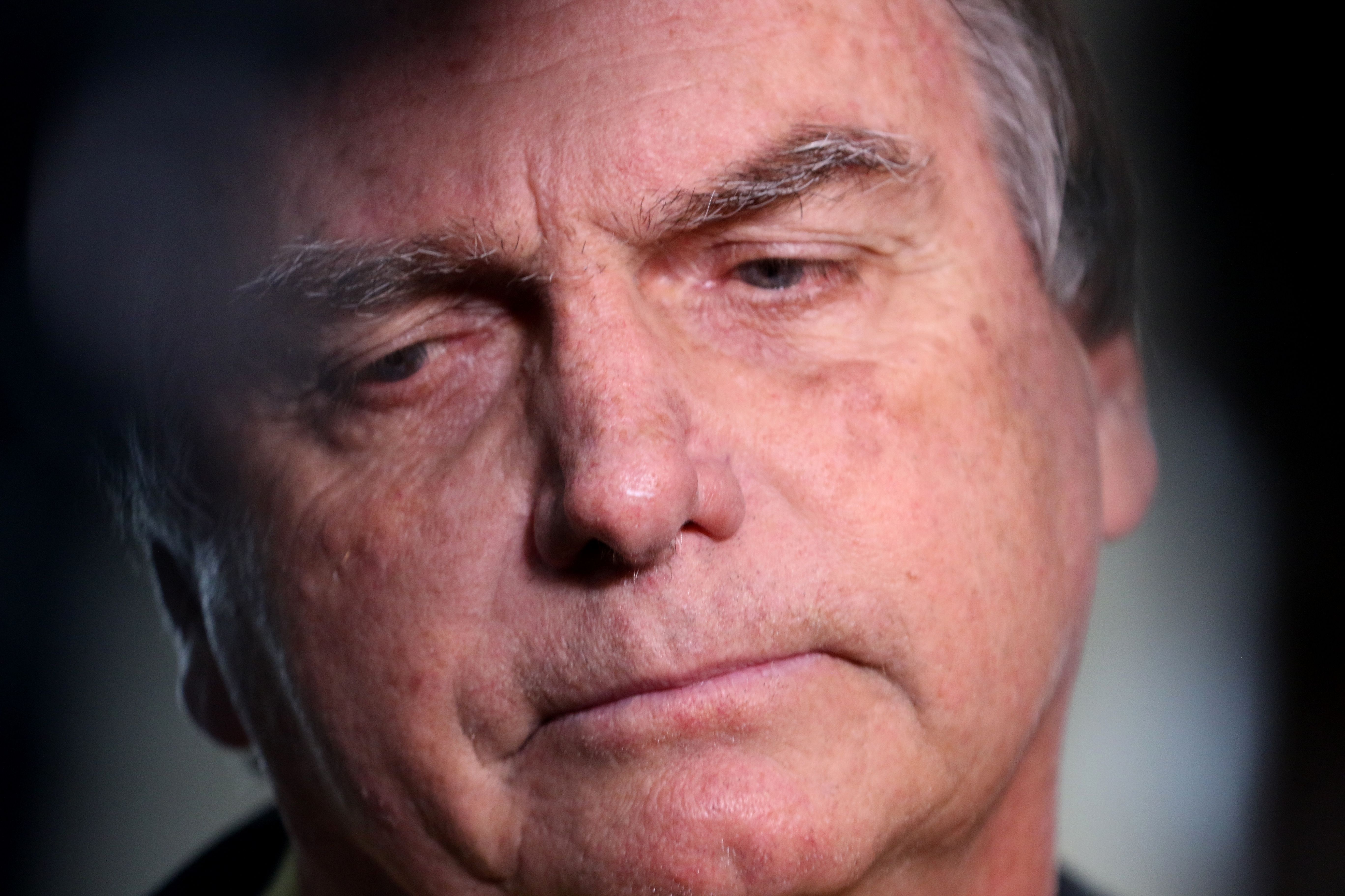 Moraes vota para condenar Bolsonaro e outros sete aliados por tentativa de golpe de Estado