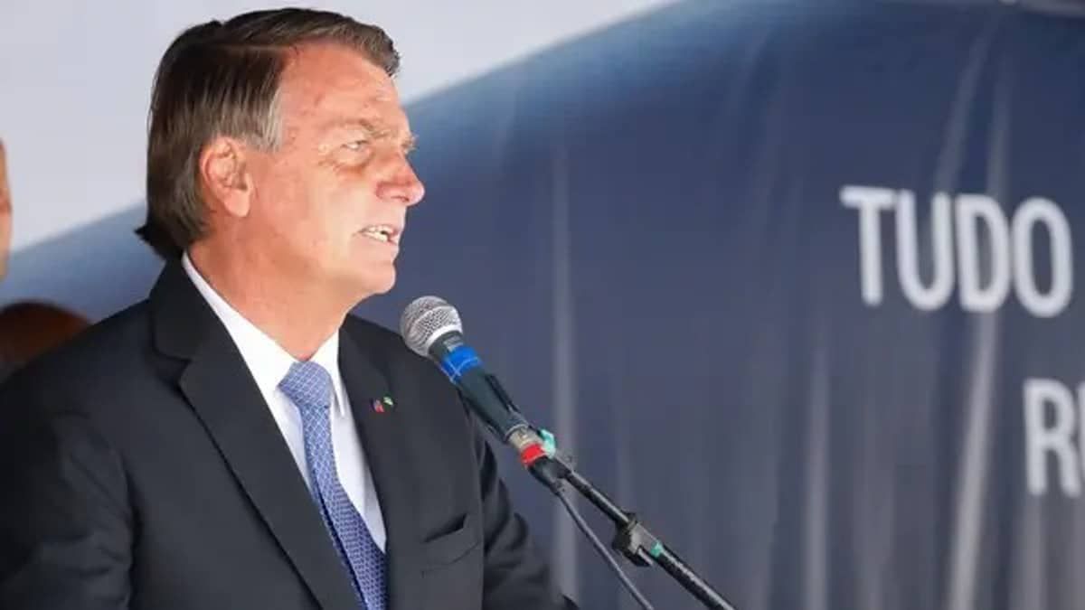 Bolsonaro desembarca em Ribeirão Preto e deve participar da Agrishow
