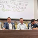 Bolsonaro minimiza críticas de Zema: 'Se estivesse tudo igual entre eu e ele, iríamos viver juntos'
