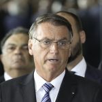 Passaporte de Bolsonaro é entregue à Polícia Federal em Brasília, confirma Wajngarten