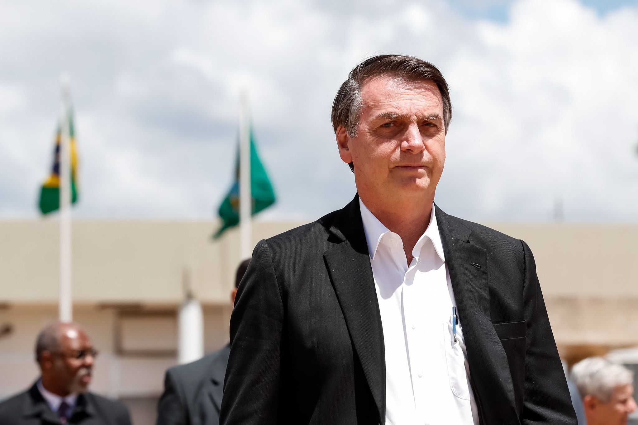Defesa de Bolsonaro afirma que relatório da PF é parcial e acusa uso de 'lawfare'
